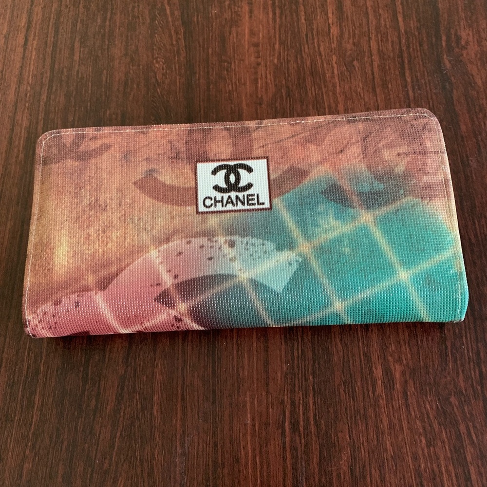 Cute Clutch Brand New without tags